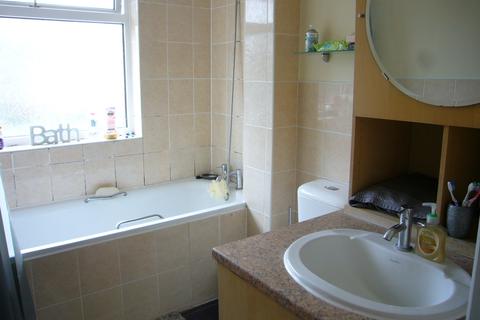 12 Arran Close, Wallington, SM6 8BT