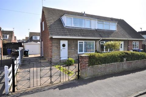 52 Darlington Grove, Moorends, Doncaster, DN8 4TN