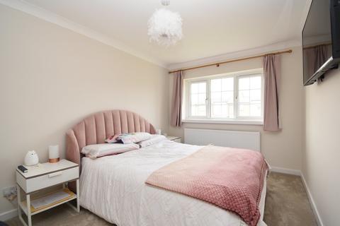 15 Raban Close, Stevenage, SG2 8JT