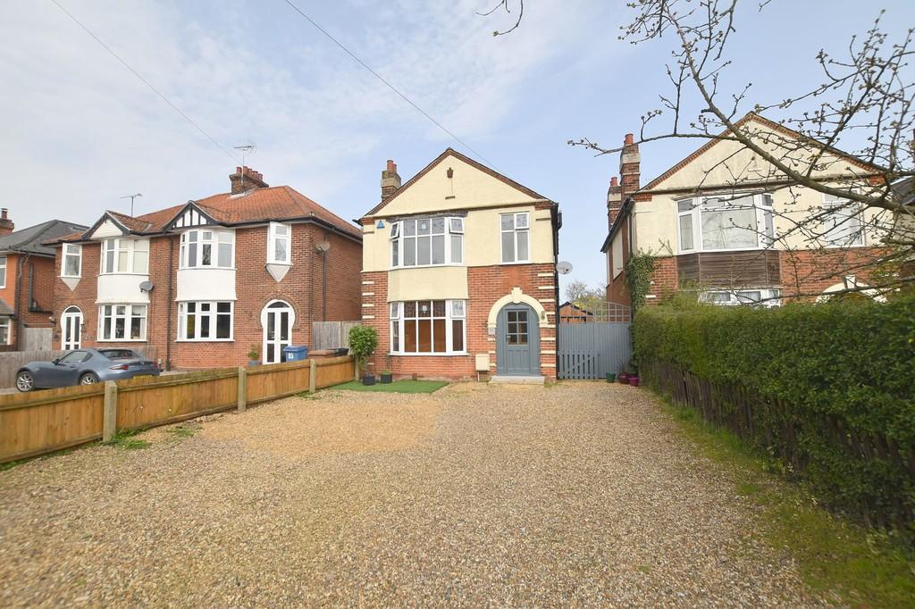 Woodbridge Road East, Ipswich, IP4 5QL 3 bed detached house £400,000