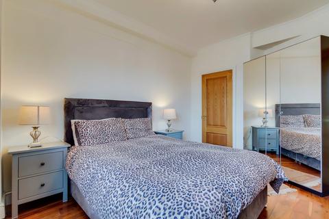 2 bedroom flat to rent, Orsett Terrace, Bayswater, London