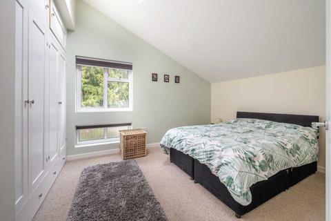 12 Derby Road, Caversham, Reading, RG4 5EY