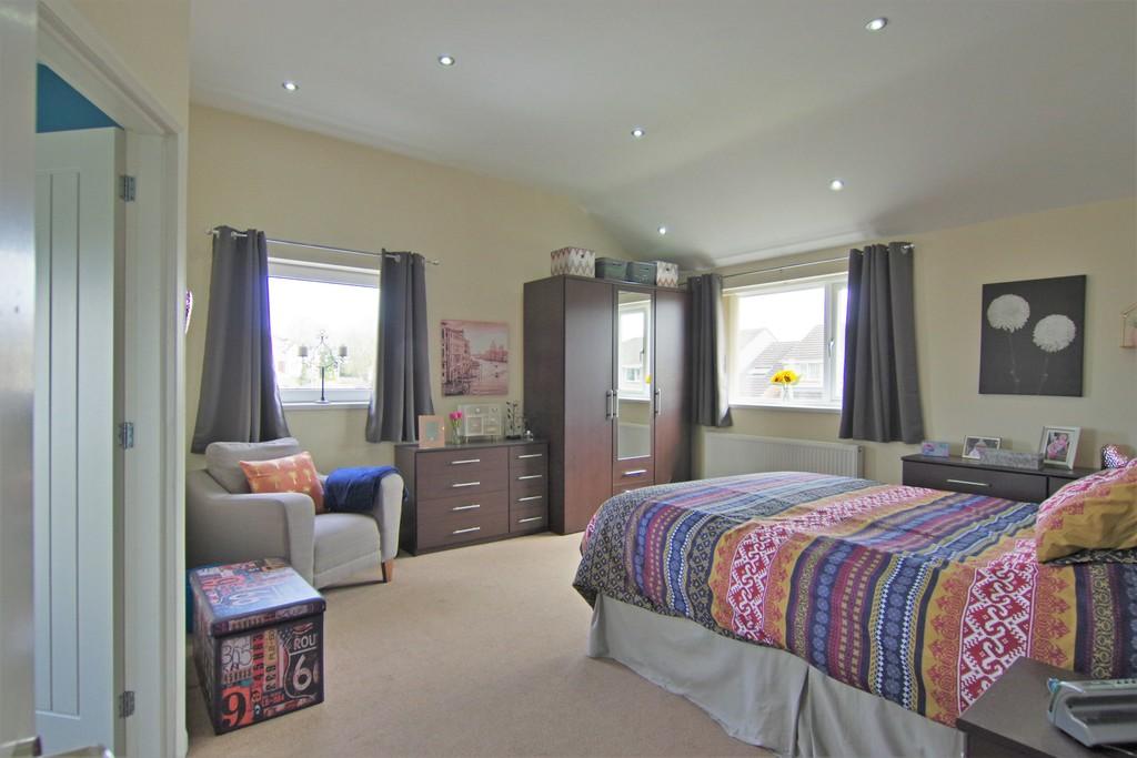 Chertsey Bank, Carlisle 4 bed semidetached house £195,000