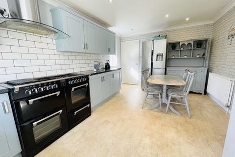17 Barnett Place, Cleethorpes, DN35 7SU