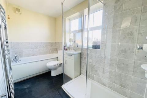 17 Barnett Place, Cleethorpes, DN35 7SU