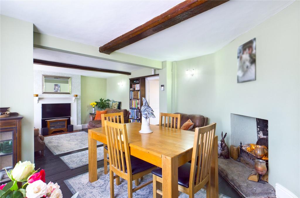 Dining / Living Room