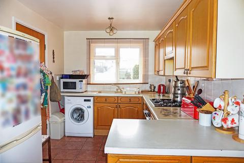 22 Harebell, Tamworth, B77 4NA