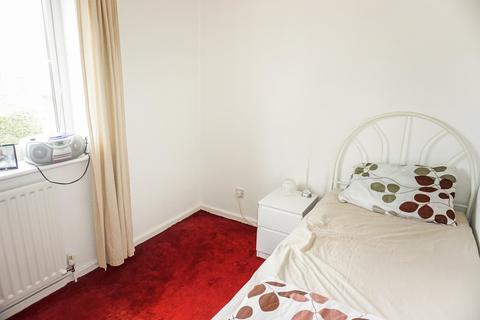 22 Harebell, Tamworth, B77 4NA