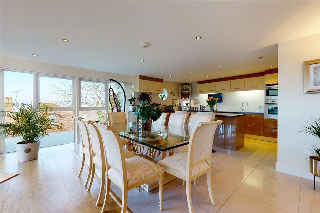 Durrant Road, Lower Parkstone, Poole... 4 bed penthouse £900,000