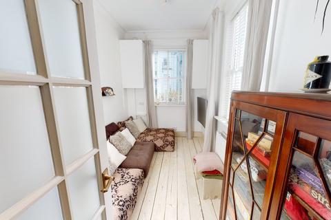 12 Belgrave Place, Brighton, BN2 1EL