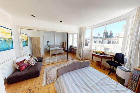 12 Belgrave Place, Brighton, BN2 1EL