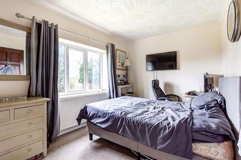 48 The Bank, Scholar Green, Stoke-on-trent, ST7 3LF