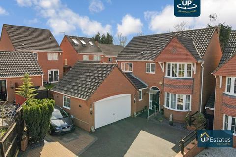 18 Wake Way, Grange Park, Northampton, NN4 5BF