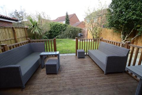 6 Blayds Garth, Woodlesford, Leeds, LS26 8WN