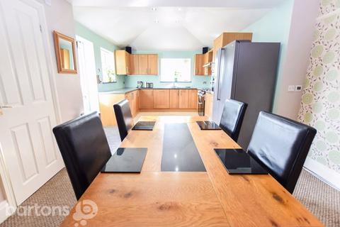42 Brecks Crescent, Rotherham, S65 3HZ