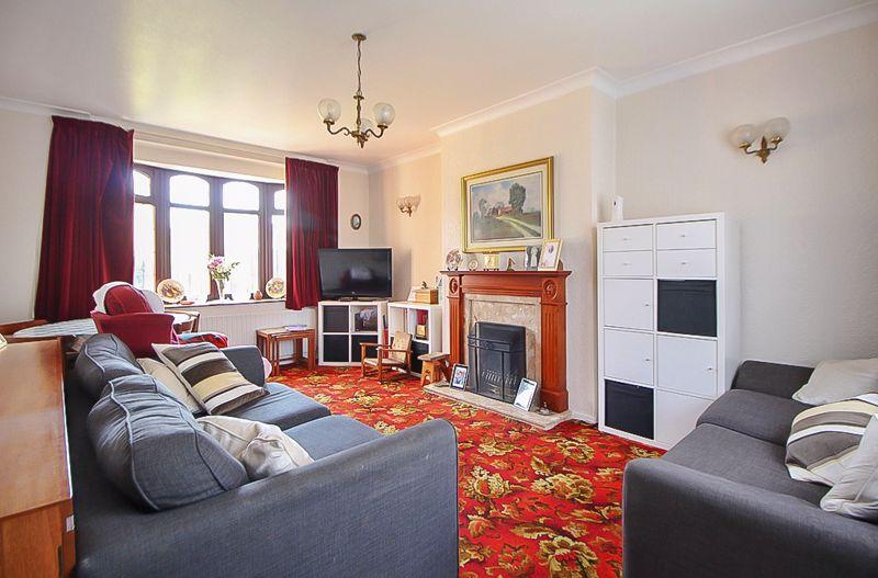 Prouds Lane, Bilston 3 bed detached house £235,000