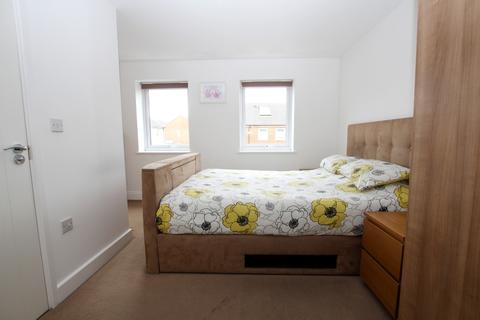 12 Virginia Road, Crayford, Dartford, DA1 4FS