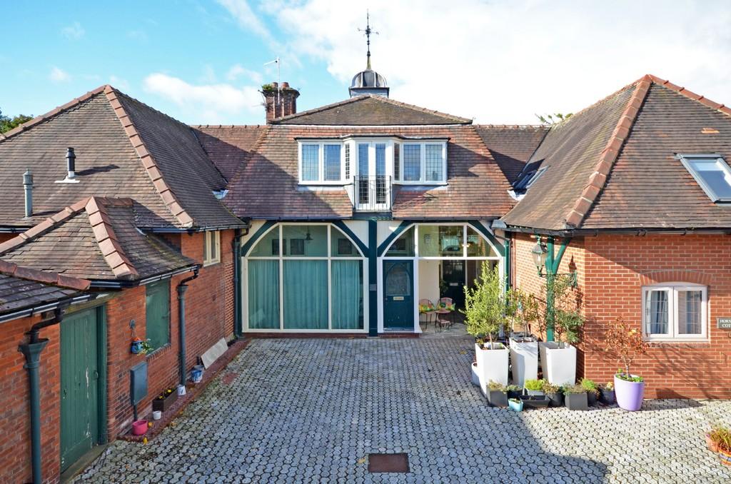 Aldersyde Mews, Tadcaster Road, York 2 bed terraced house £400,000