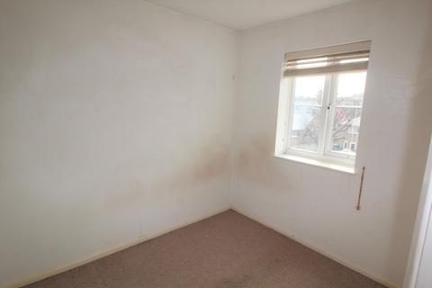 2 bedroom apartment to rent - Victoria Chase, Colchester
