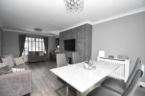 173 Lethamhill Road, Glasgow, G33 2SQ