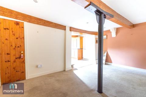 65 Manor Road, Blackburn, BB2 6LX