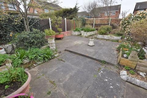 4 Felton Close, Wirral, CH46 6HH