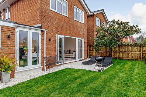 8 Barnardo Road, Exeter, EX2 4NE
