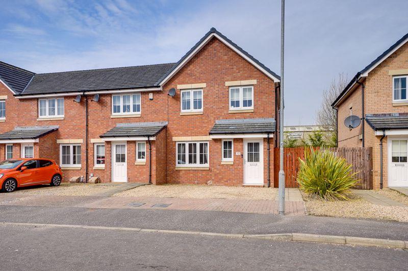 52 Margaret Parker Avenue, Kilmarnock, KA1 2NS 3 bed end of terrace