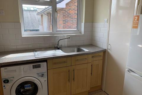 2 bedroom apartment to rent, North Walls, Chichester