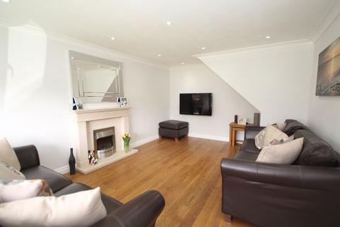 4 bedroom detached house for sale, Aintree Drive, Rochdale OL11