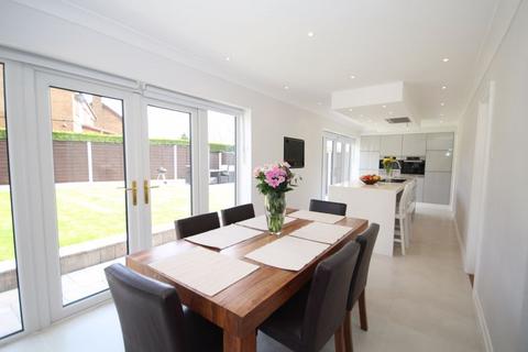 4 bedroom detached house for sale, Aintree Drive, Rochdale OL11