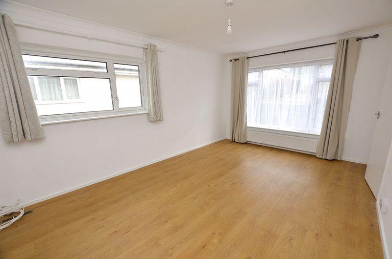 DAVIES AVENUE WHITEROCK PAIGNTON 2 bed detached bungalow £290,000
