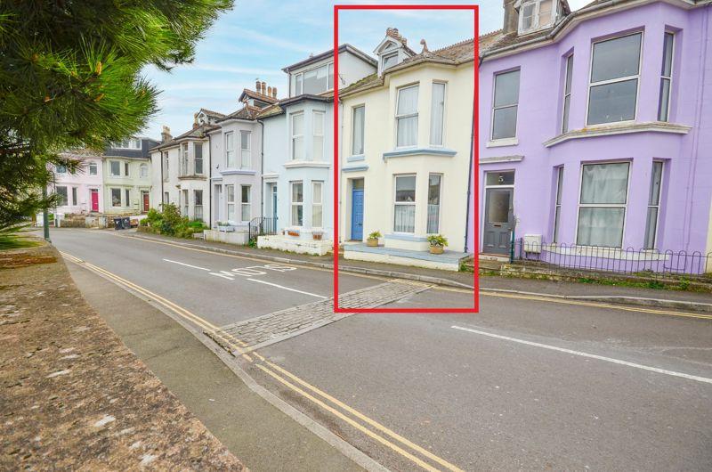 Berry Head Road, Brixham 3 bed terraced house £310,000