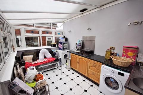 51 Chestnut Road, Birmingham, B13 9AJ