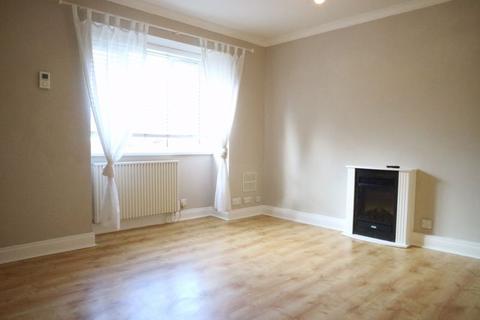 80 Heathcote Road, St Margarets, Twickenham, TW1 1SD