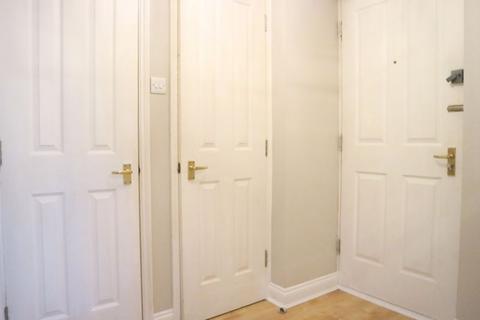80 Heathcote Road, St Margarets, Twickenham, TW1 1SD