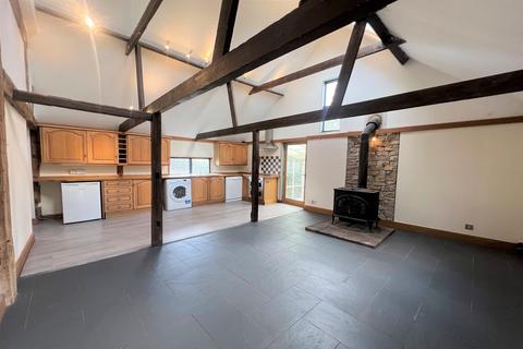 2 bedroom barn conversion to rent, Hermongers Lane, Rudgwick, Horsham, RH12