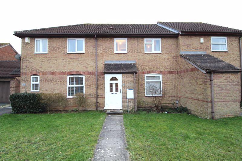 Paddock Close, Bradley Stoke 3 bed terraced house £270,000