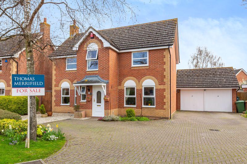 Don Close, Didcot 4 bed detached house £500,000