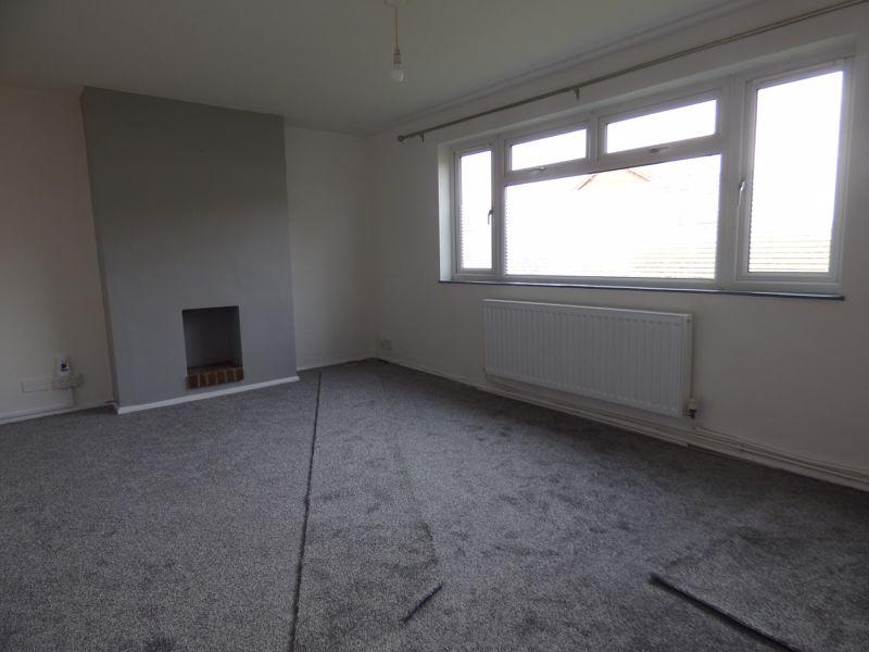 Ashcroft, Dunstable 2 bed apartment £850 pcm (£196 pw)