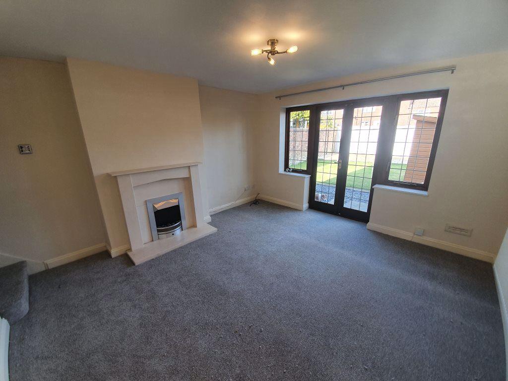 King Street, Wollaston 2 bed terraced house £725 pcm (£167 pw)