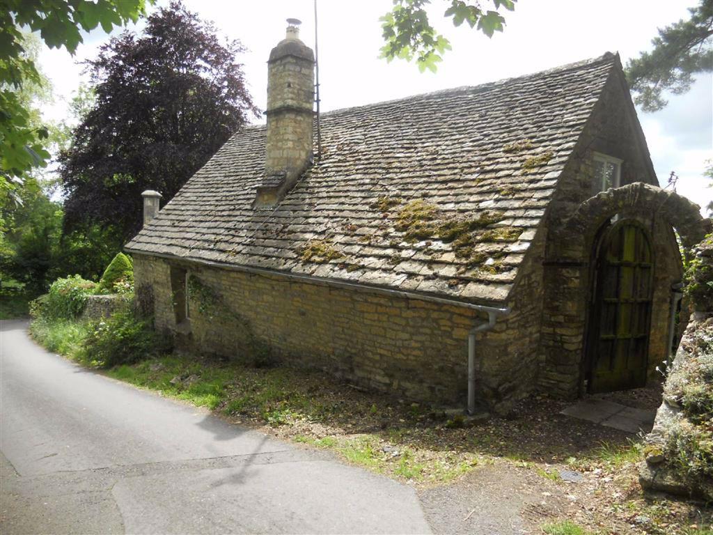 Bournes Green, Stroud, Glos 1 bed cottage £750 pcm (£173 pw)