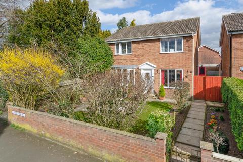 3 Knott Lane, Easingwold, York, YO61 3LX