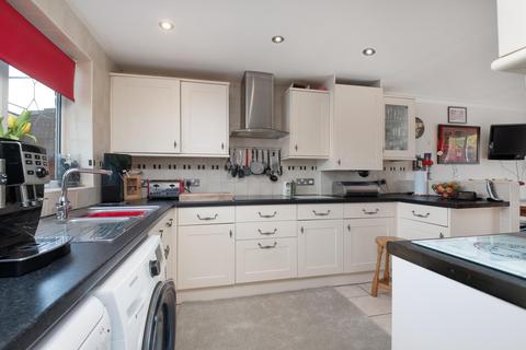 3 Knott Lane, Easingwold, York, YO61 3LX