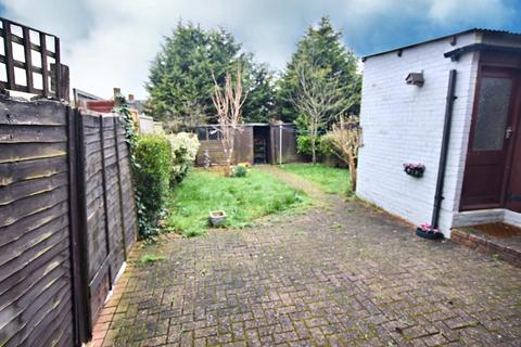 71 Barnfield Avenue, Allesley, Coventry, CV5 9GD