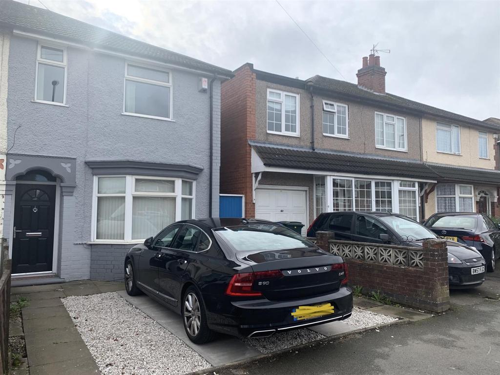 Blackberry Lane, Coventry RECENTLY... 3 bed end of terrace house £
