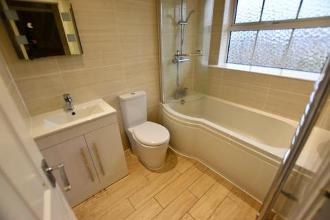 16 Appledore Drive, Coventry, CV5 7PQ