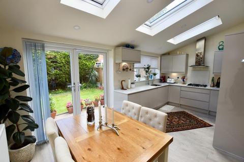 42 Appledore Drive, Coventry, CV5 7PQ