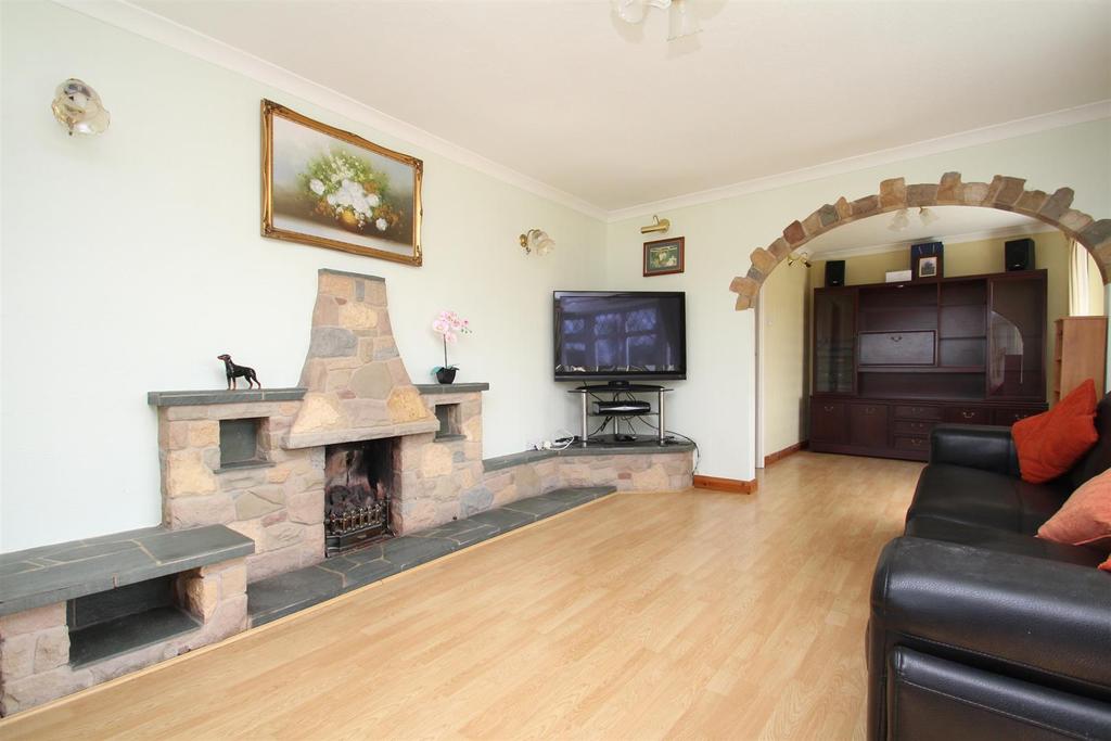 Coverdale, Whitwick, Coalville 2 bed bungalow £285,000