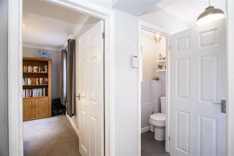 40 Edgecote, Great Holm, Milton Keynes, MK8 9ER